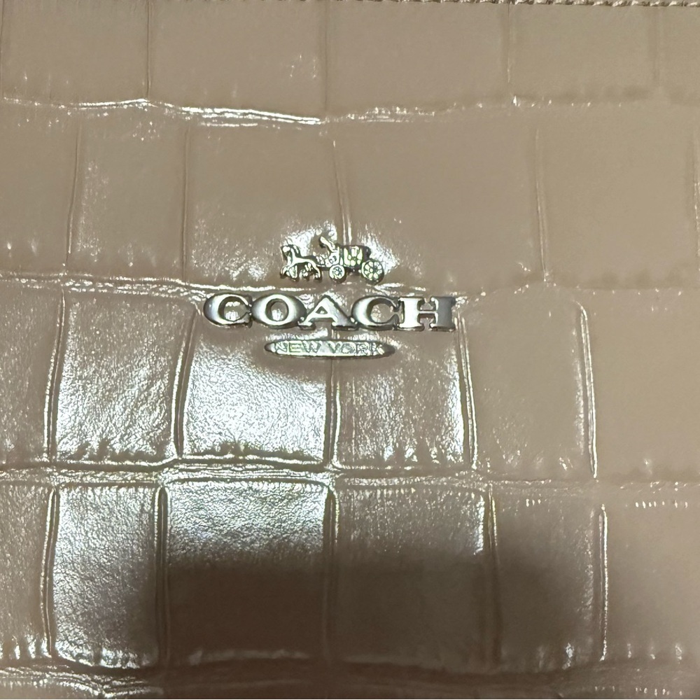 Coach Croc Embossed “Nina” Tan shoulder Bag! With Free Bag Scarf! NWT - Picture 2 of 8